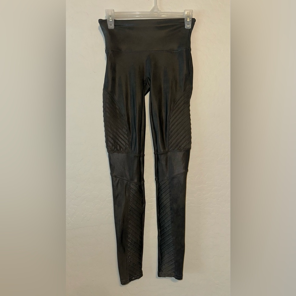 Spanx Faux Leather Moto Leggings High Rise full Length Women’s M‎ Gunmetal Grey